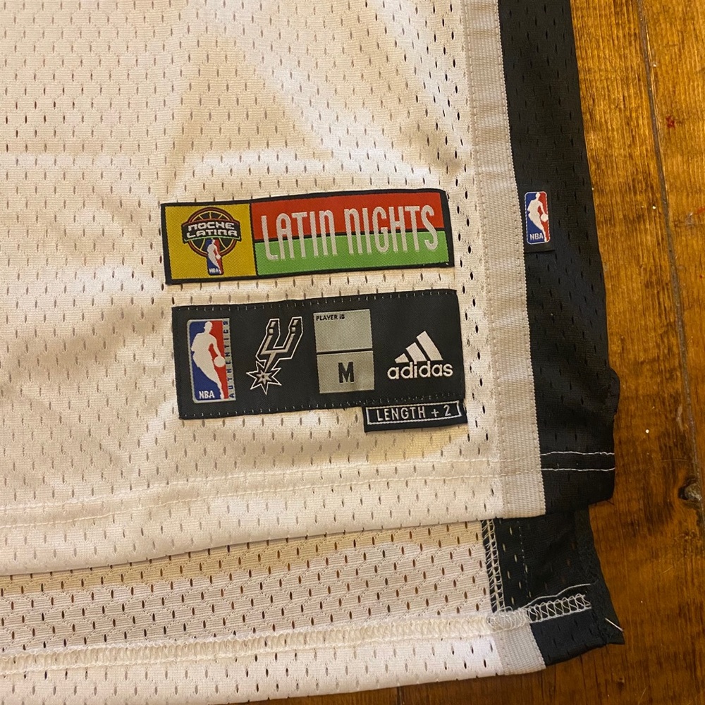 Blank Noche Latina San Antonio NBA Spurs Jersey - Picture 4 of 8